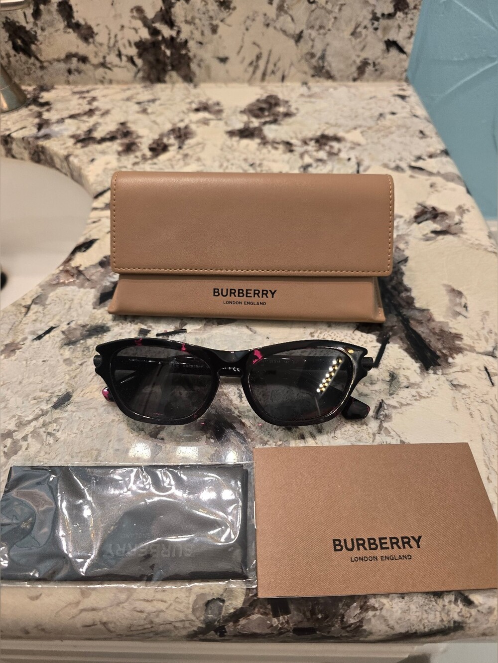 Burberry 55mm Pillow Sunglasses – Black/Dark Grey New In Box